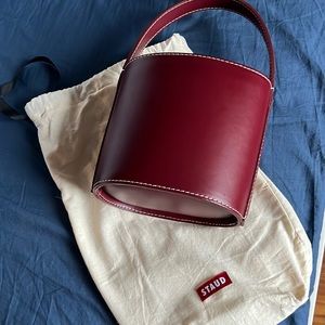 90% new Staud leather bucket bag